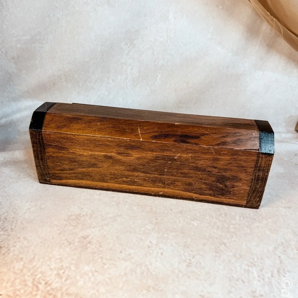Wooden Spindle Holder Shelf